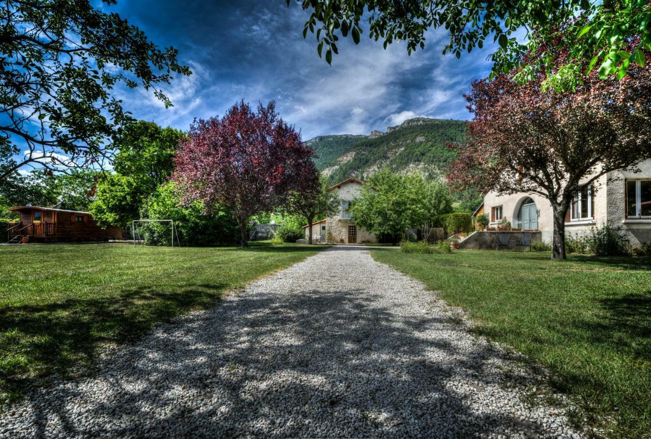 La Roulotte Villa Châtillon-en-Diois Eksteriør billede